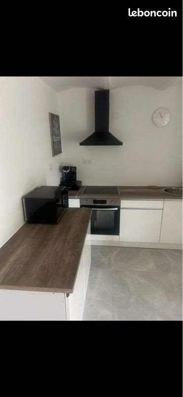 Appartement à louer, 40m², Nîmes