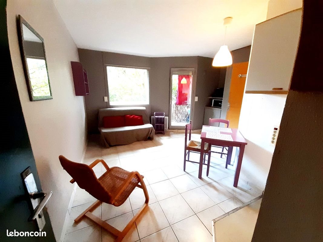 Appartement à louer, 18m², Gréoux-les-Bains