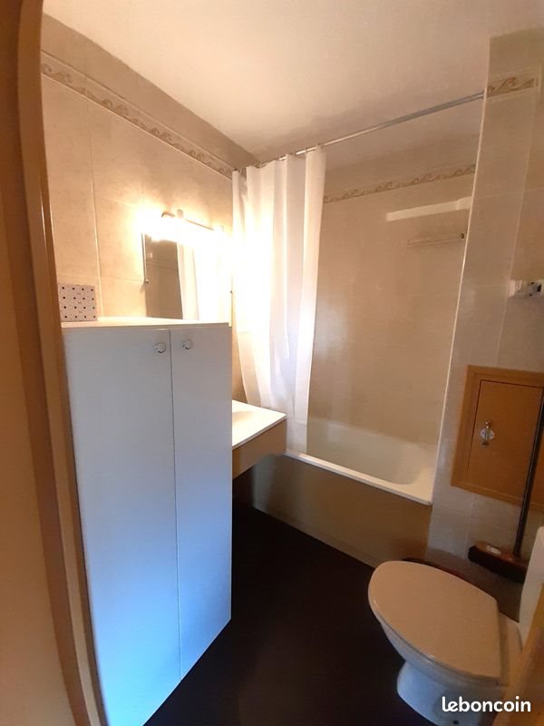 Appartement à louer, 18m², Gréoux-les-Bains