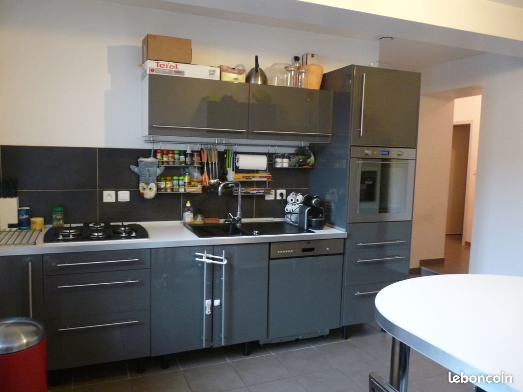 Appartement à louer, 93m², Saint-Trivier-sur-Moignans