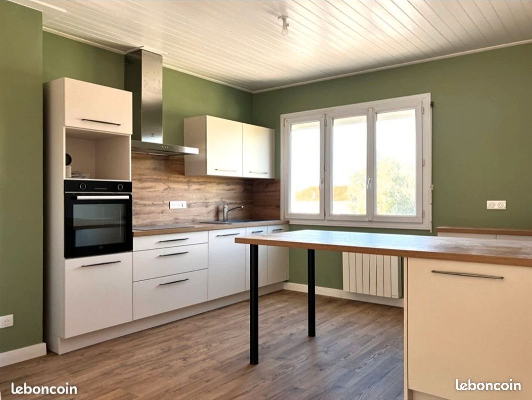 Maison à louer, 92m², La Chaize-Giraud