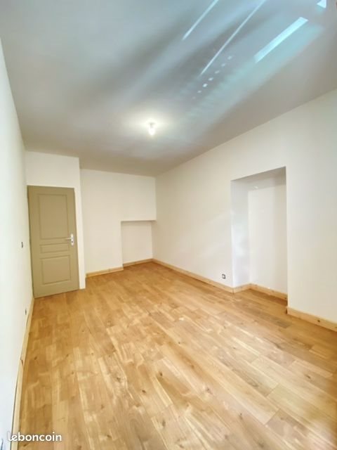 Appartement à louer, 75m², Apt