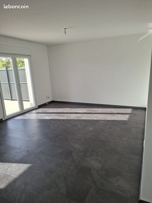 Maison à vendre, 63m², Hambach