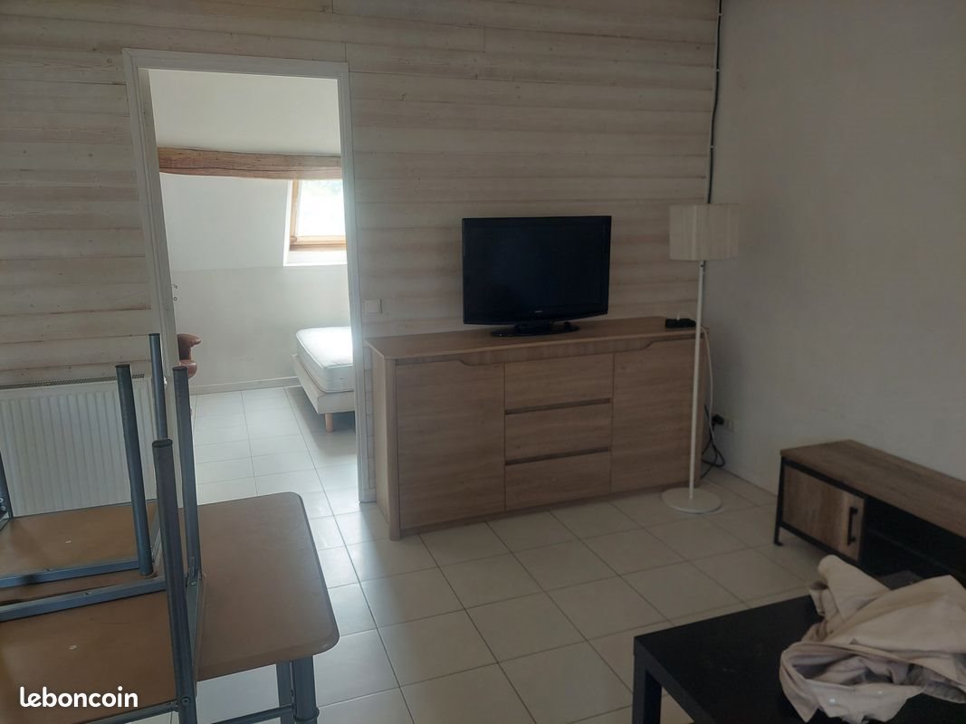 Appartement à louer, 45m², Allonne