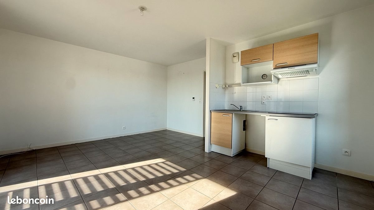 Appartement à louer, 45m², Saint-Nazaire