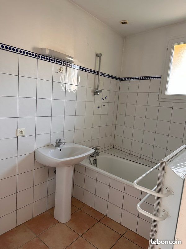 Appartement à louer, 40m², Courthézon