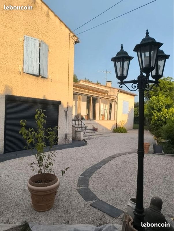 Maison à vendre, 150m², L'Isle-sur-la-Sorgue
