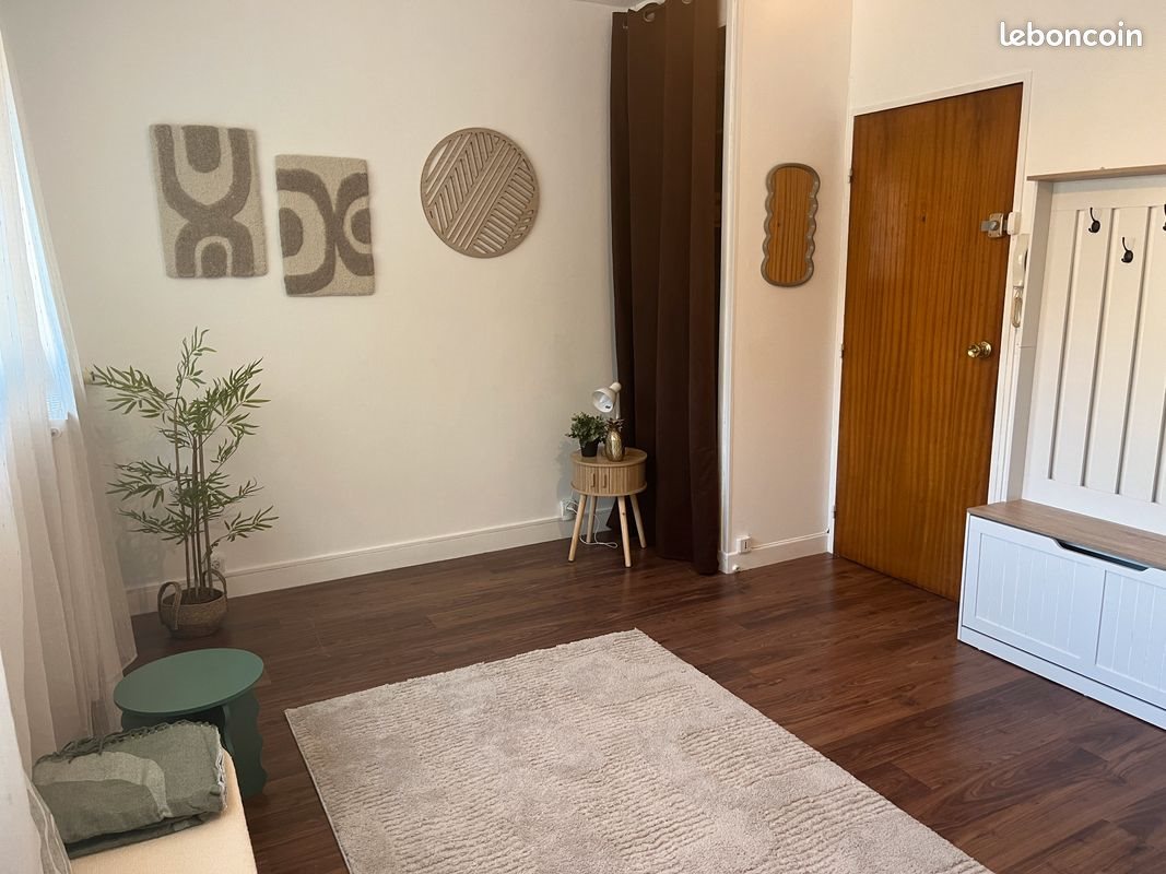 Appartement à louer, 19m², Epernay