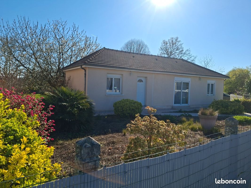 Maison à vendre, 76m², La Bazoge