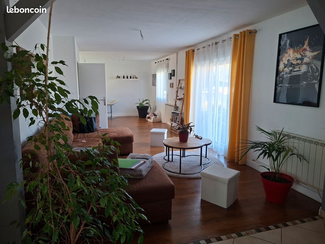Maison à vendre, 76m², La Bazoge