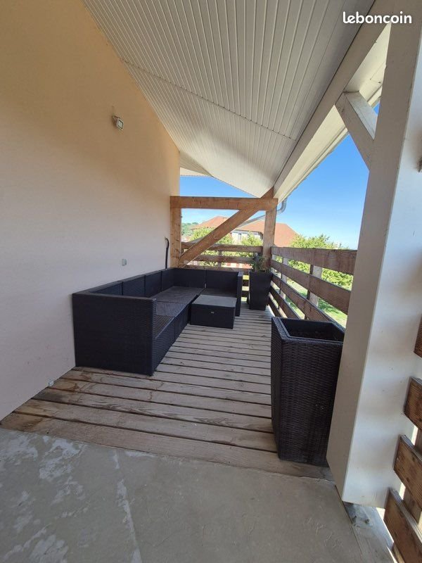 Appartement à louer, 75m², Châbons