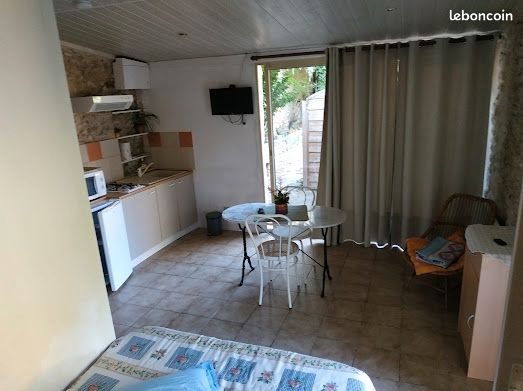 Appartement à louer, 20m², Bollène