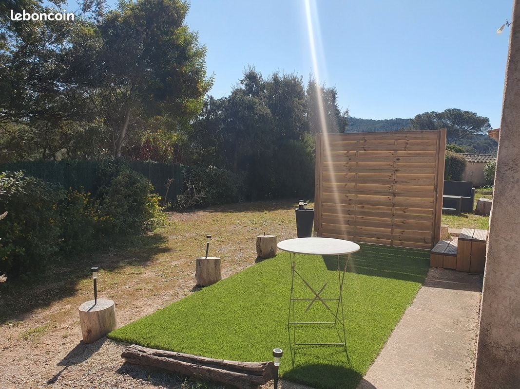 Appartement à louer, 45m², Saint-Raphaël