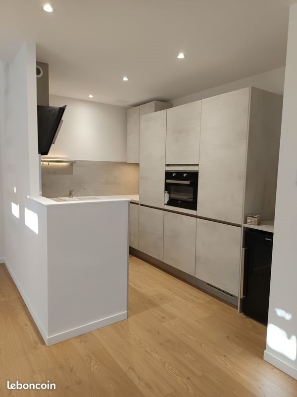 Appartement à louer, 115m², Geneuille