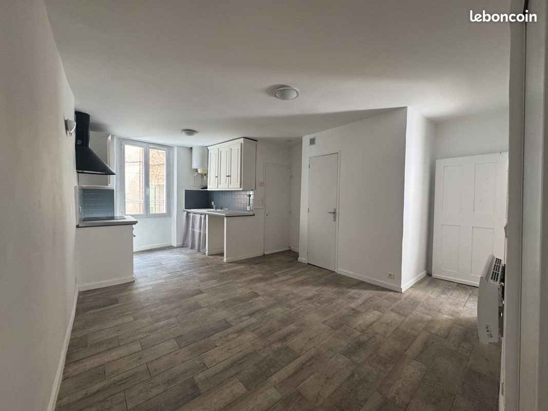 Appartement à louer, 30m², Barjols
