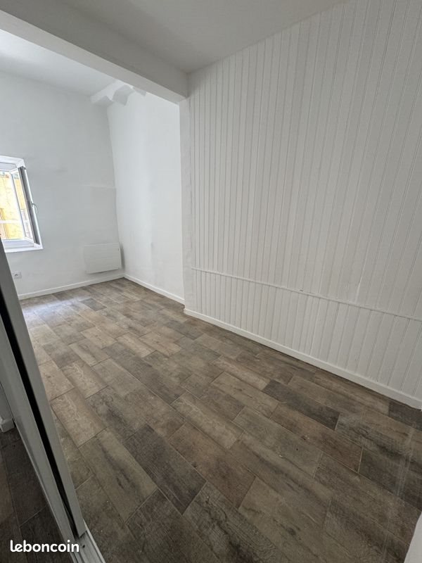 Appartement à louer, 30m², Barjols