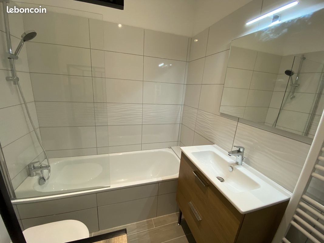 Appartement à louer, 38m², Saint-Maurice-de-Lignon