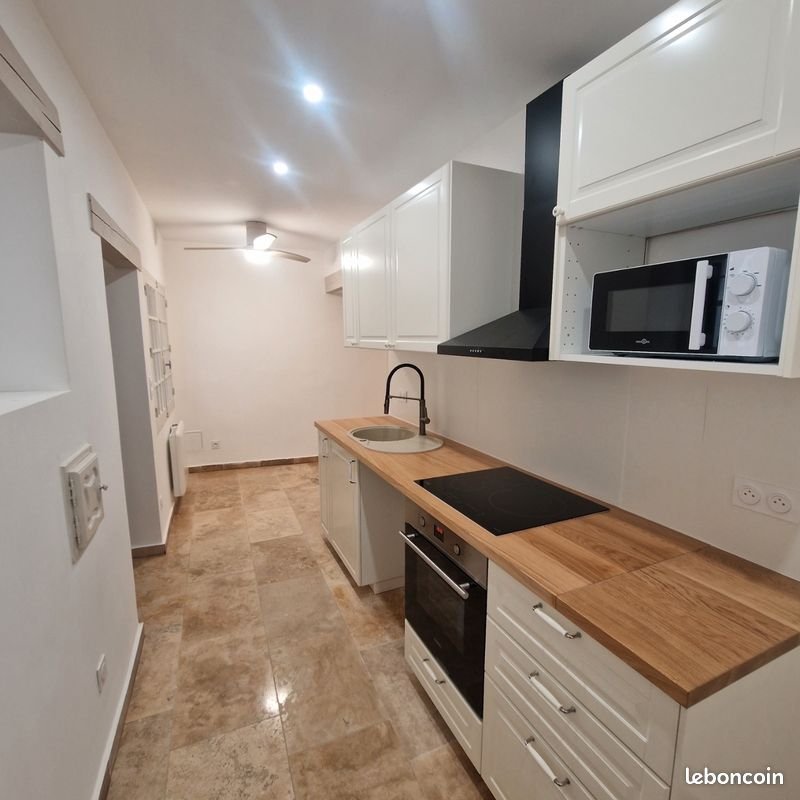 Appartement à louer, 30m², Arles