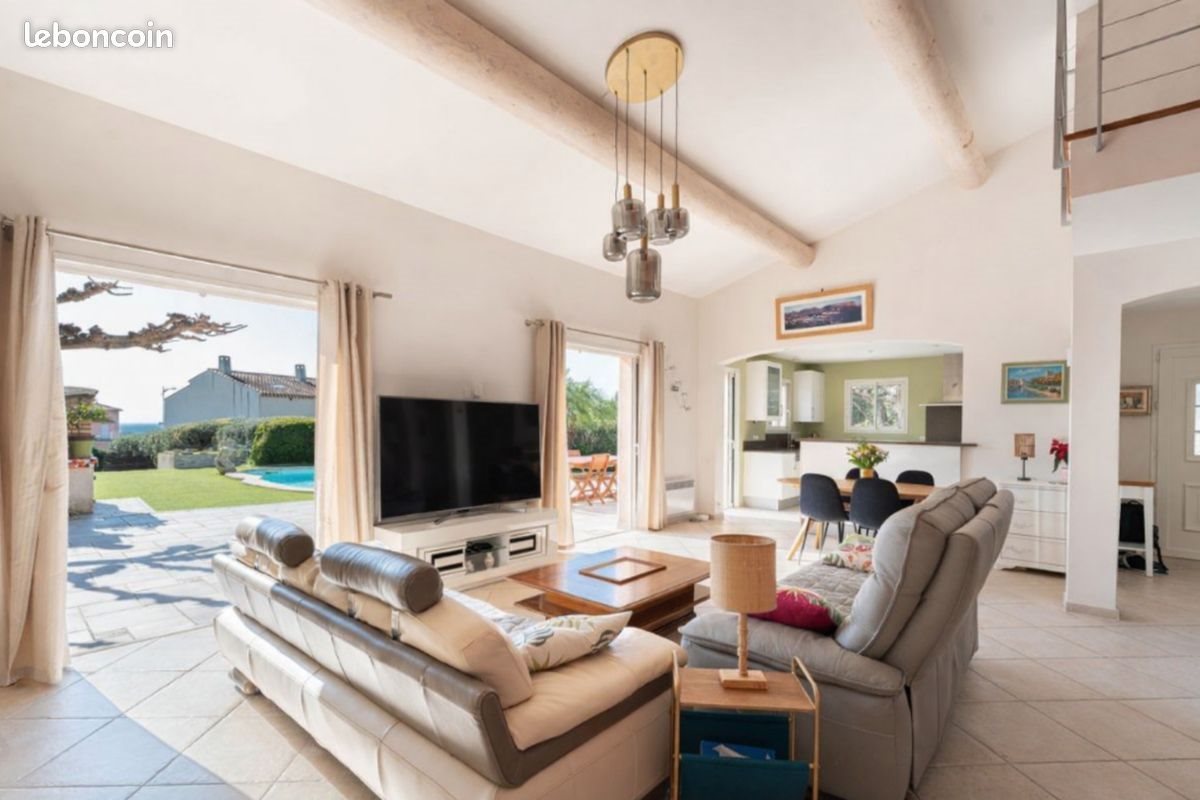 Maison à vendre, 144m², Saint-Cyr-sur-Mer