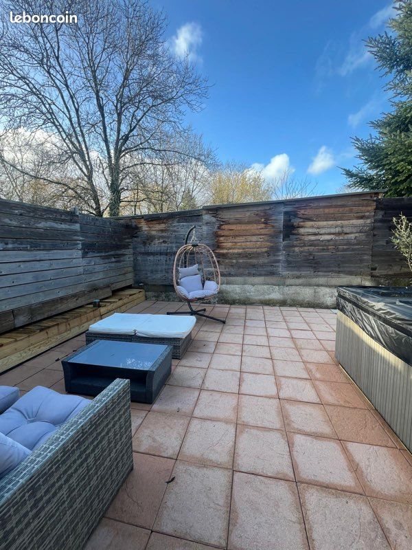 Appartement à louer, 60m², Montmorot