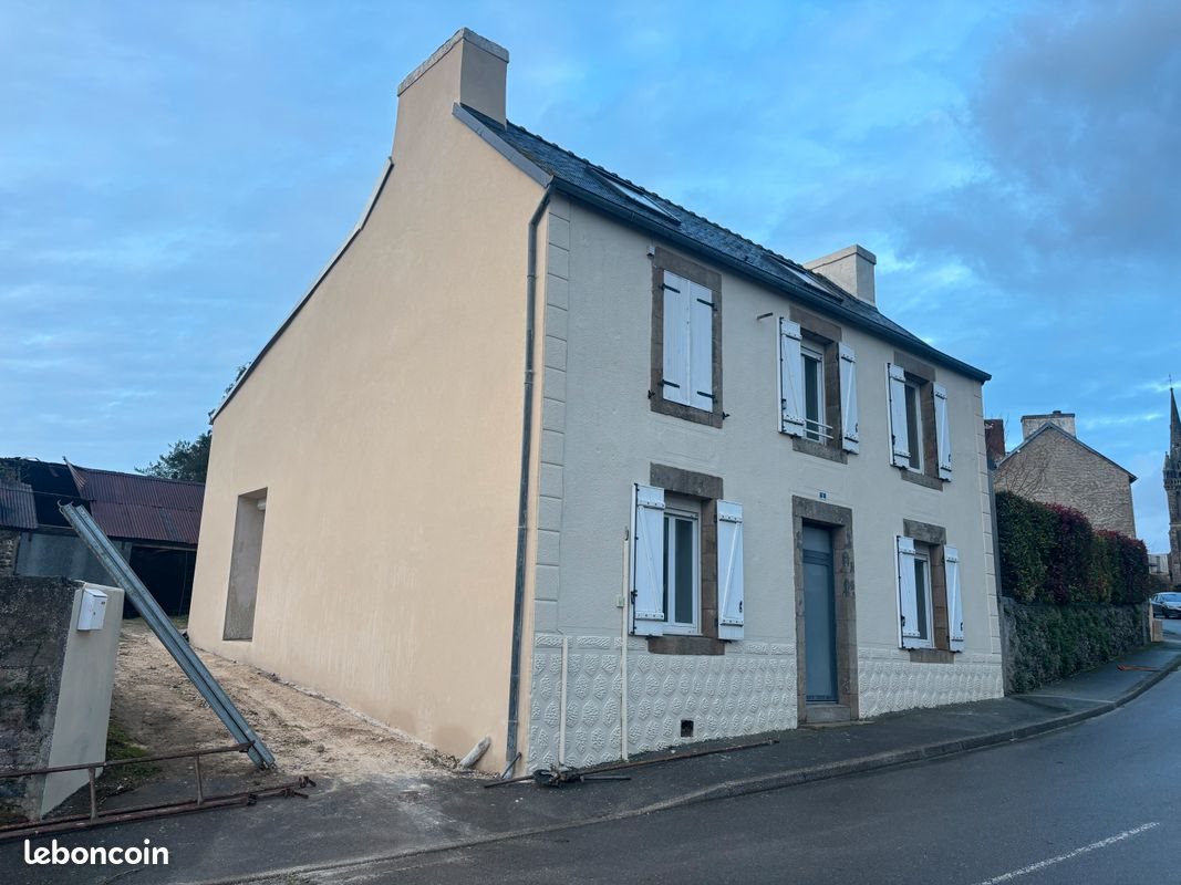 Maison à vendre, 135m², Saint-Ségal