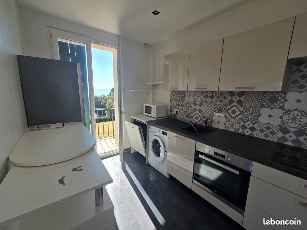Appartement à louer, 49m², Lucinges