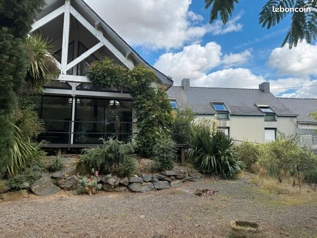 Maison à louer, 445m², Mésanger