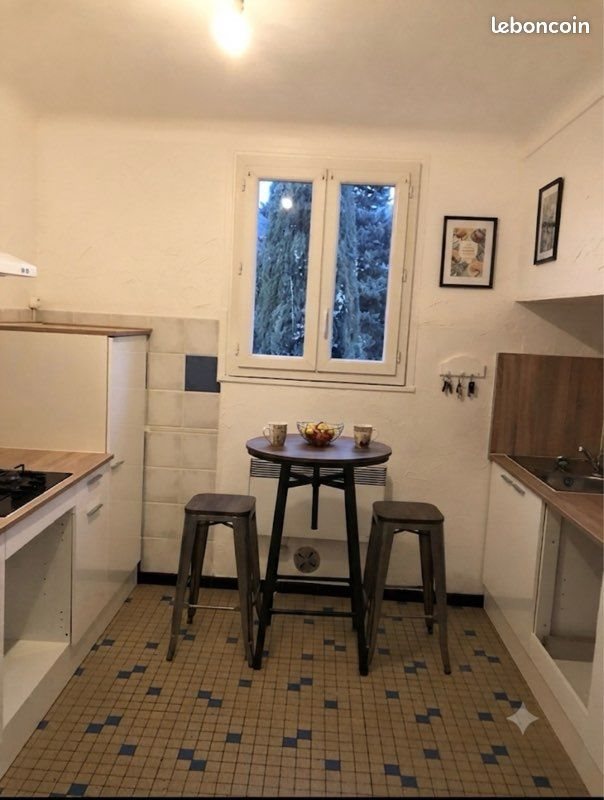 Appartement à louer, 85m², Quillan