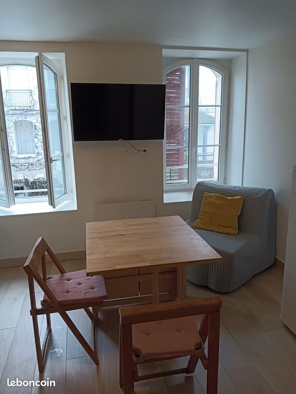 Appartement à louer, 23m², Courtenay