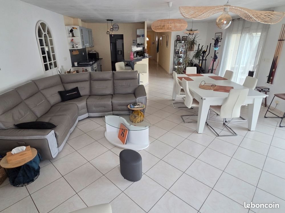 Maison à vendre, 130m², Ruelle-sur-Touvre