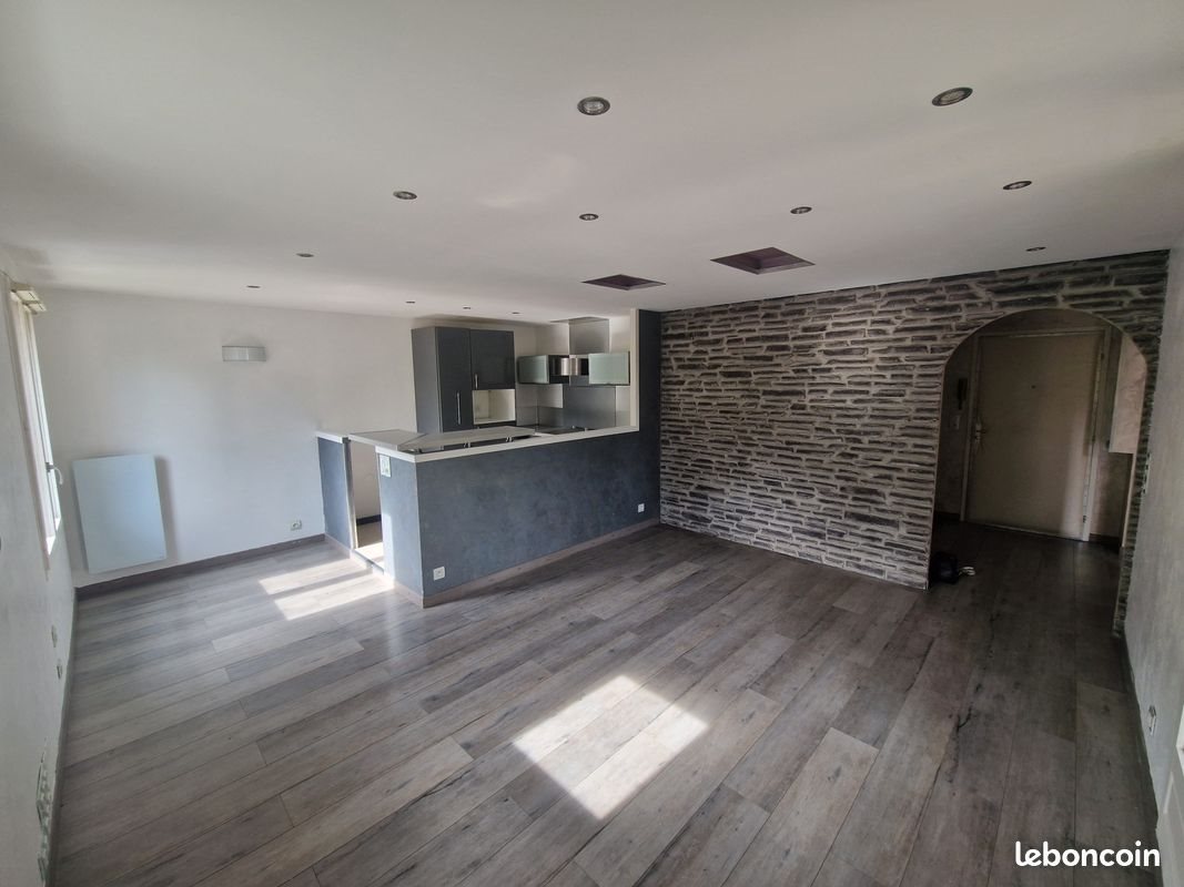Appartement à louer, 49m², Claix