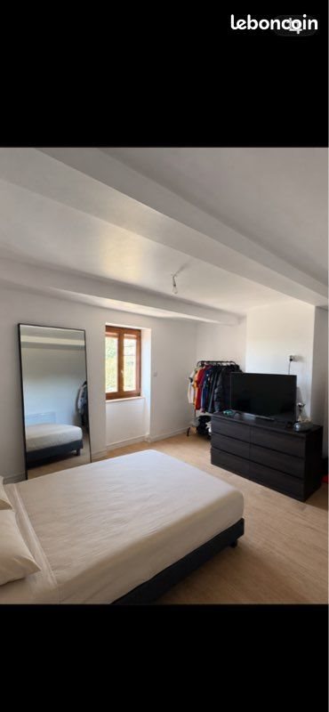 Appartement à louer, 60m², Saint-Amour