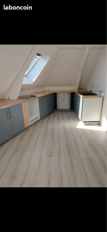 Appartement à louer, 65m², Laversines