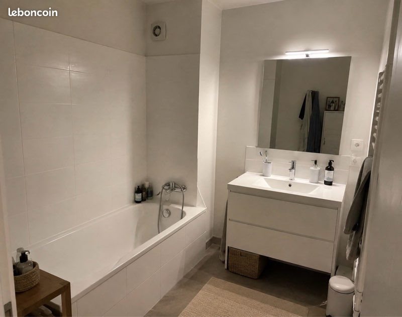 Appartement à louer, 35m², Menton