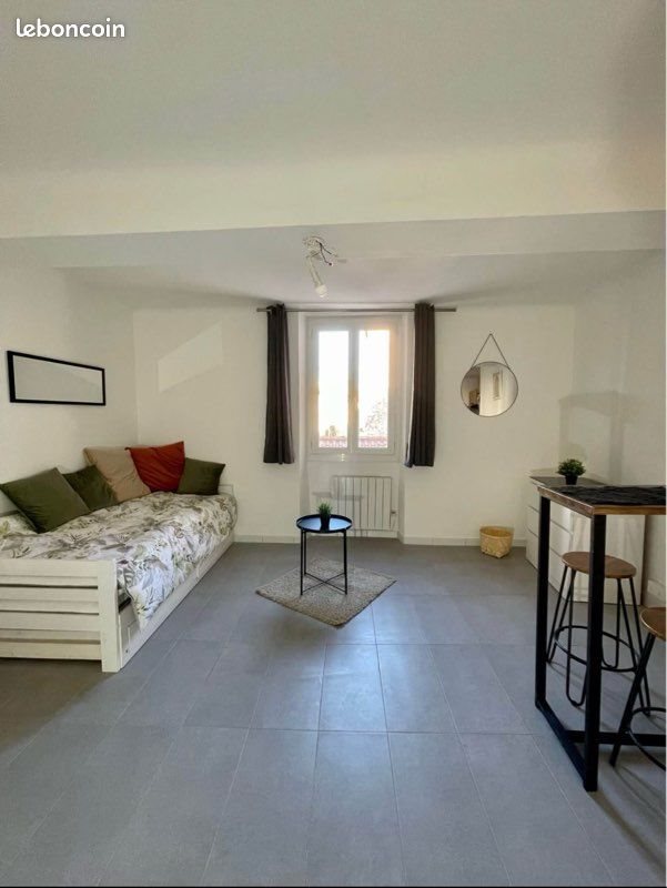 Appartement à louer, 27m², Cuers