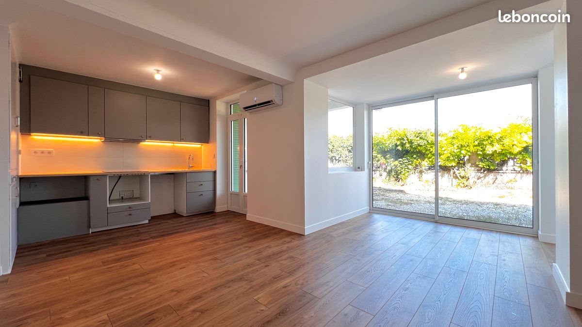 Maison à louer, 85m², Ruffec