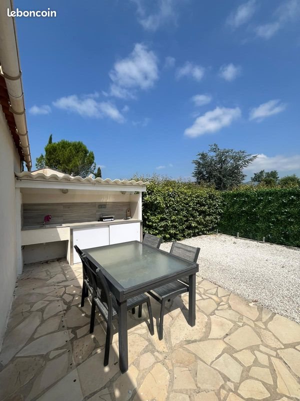 Maison à louer, 28m², Seillans