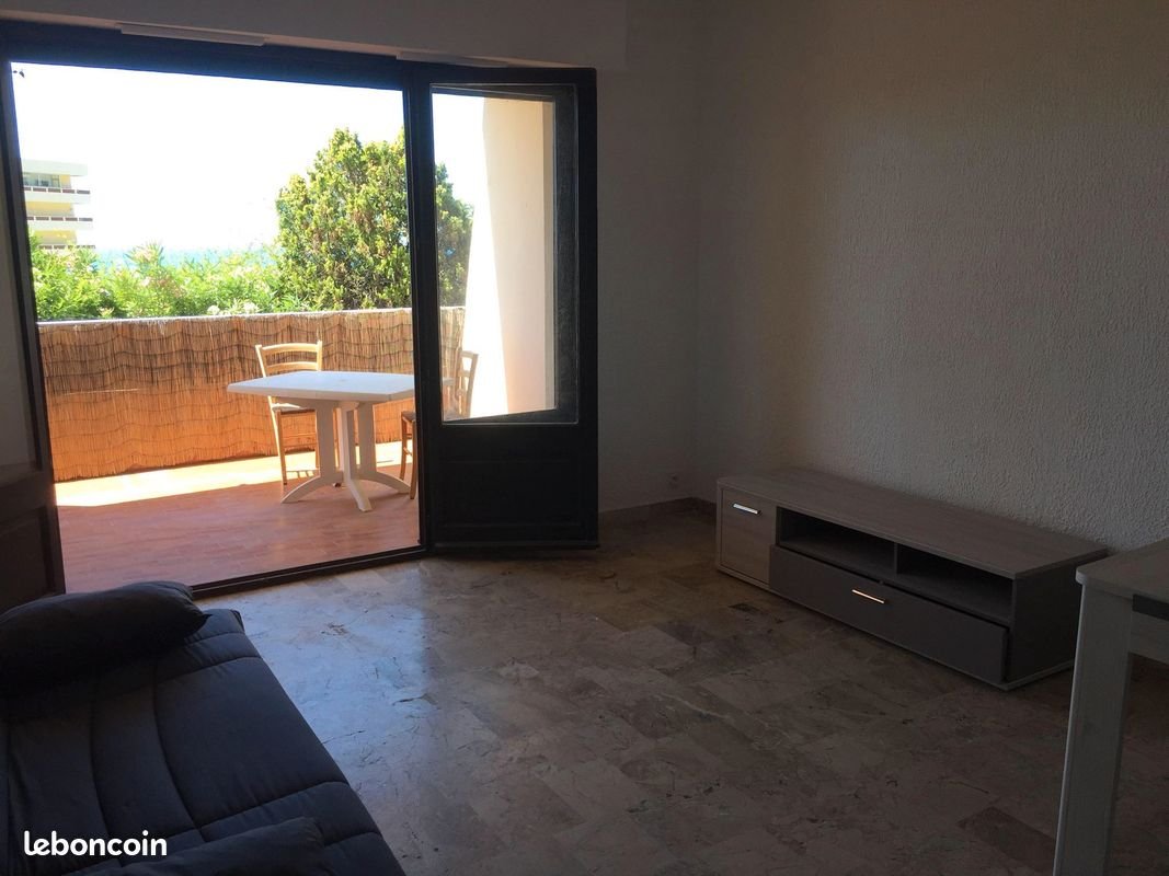 Appartement à louer, 32m², Ajaccio