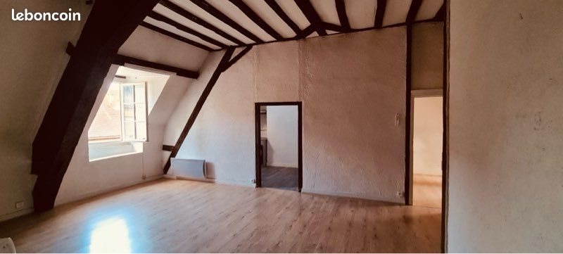 Appartement à louer, 54m², Moulins