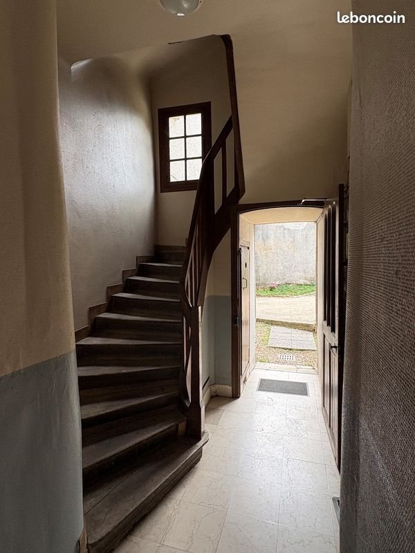 Appartement à louer, 30m², Nogent-le-Roi