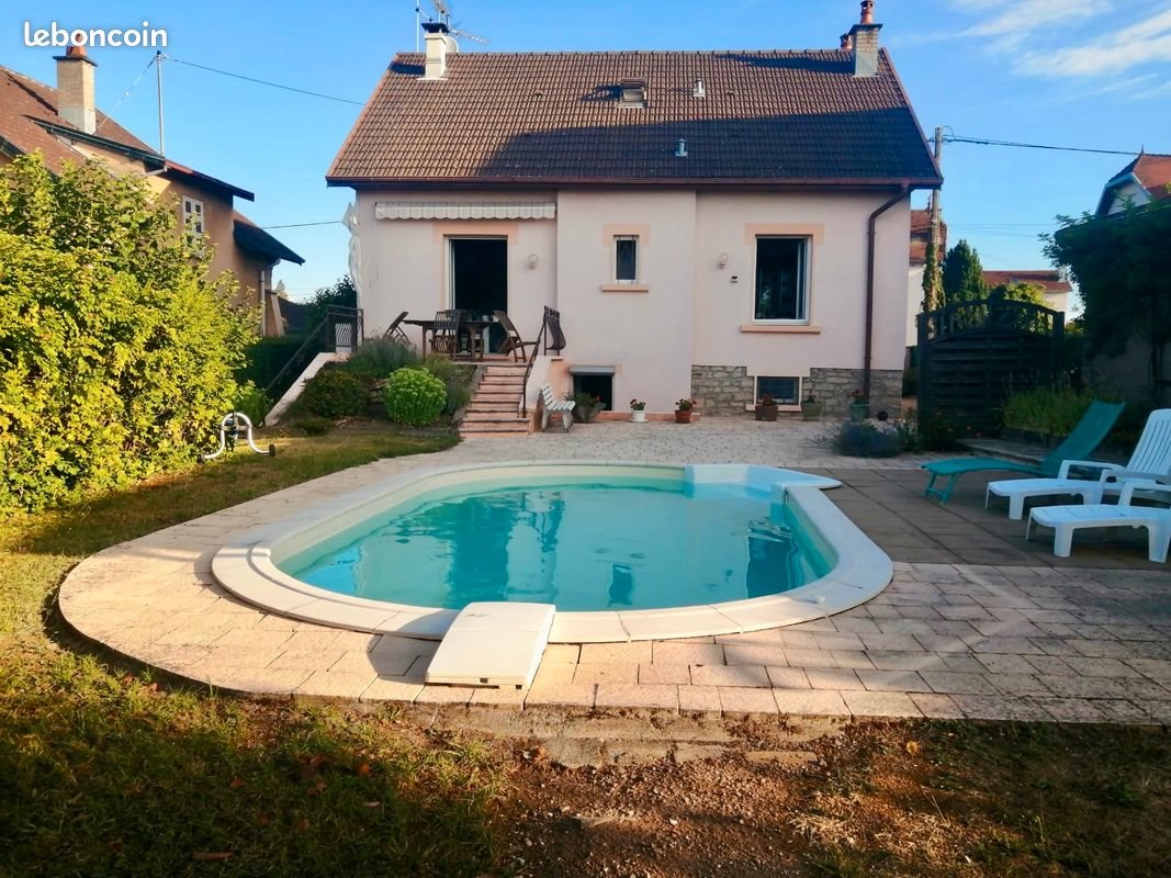 Maison à vendre, 129m², Luxeuil-les-Bains