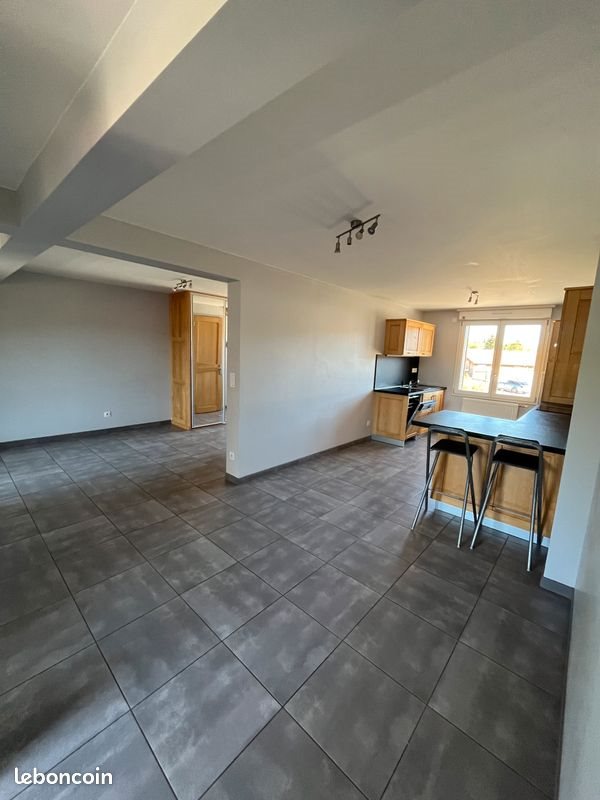 Appartement à louer, 100m², Saint-Laurent-en-Grandvaux