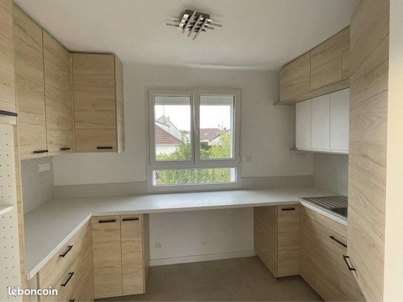 Appartement à louer, 73m², Etréchy