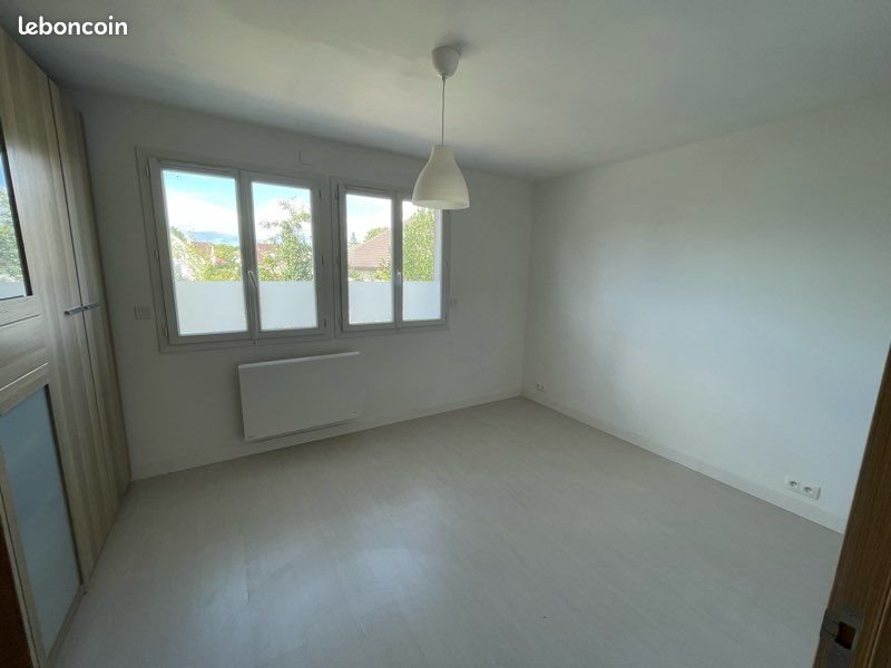 Appartement à louer, 73m², Etréchy