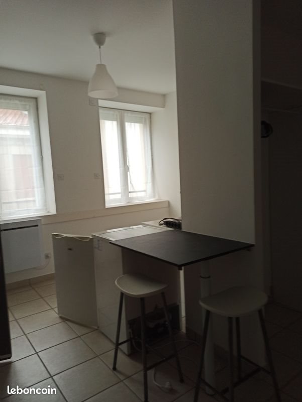 Appartement à louer, 23m², Saint-Etienne