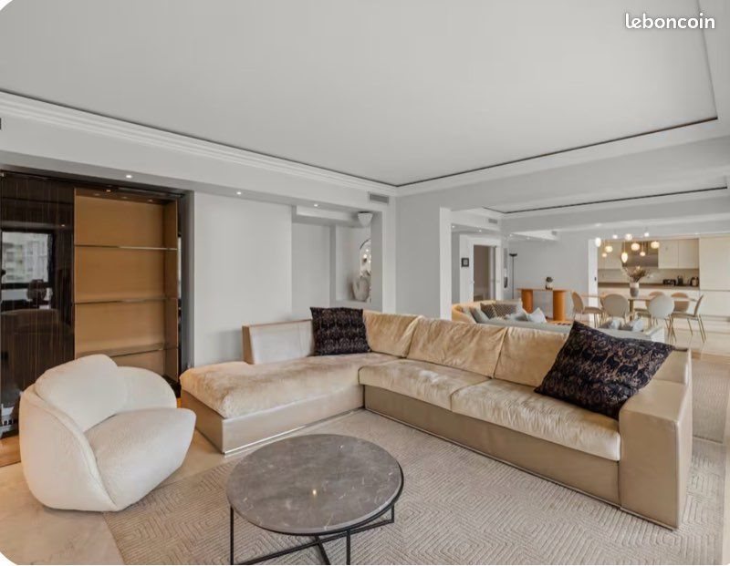 Appartement à louer, 200m², Cannes