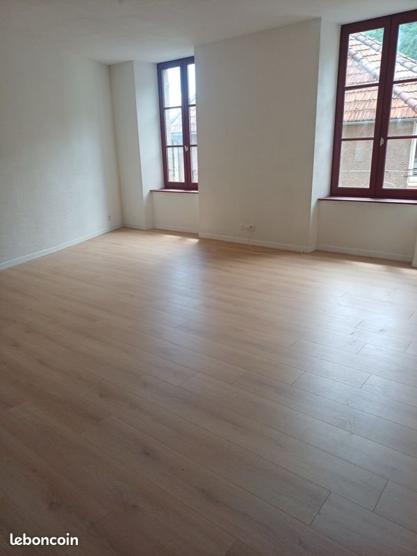 Appartement à louer, 70m², Bort-les-Orgues