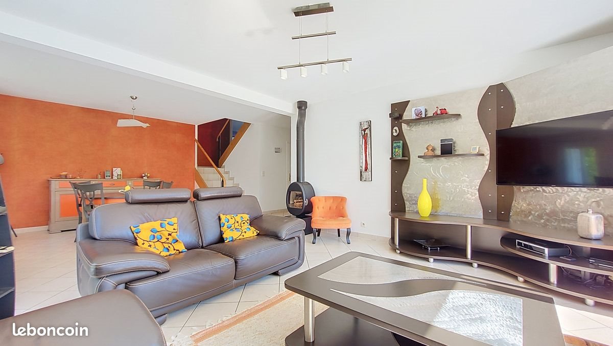 Maison à vendre, 145m², Chapeiry