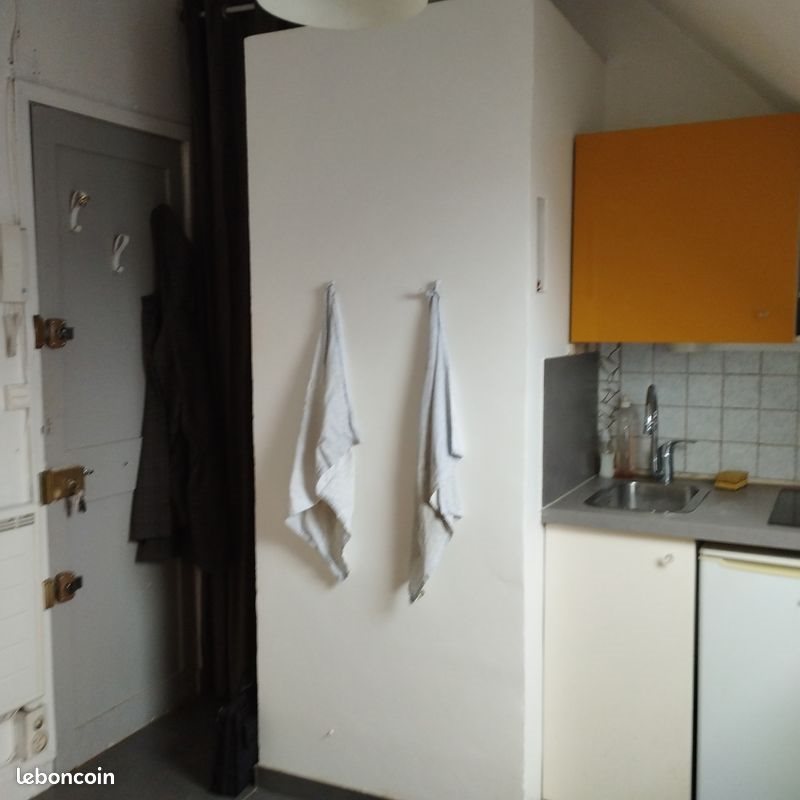 Appartement à louer, 9m², Paris 9ème