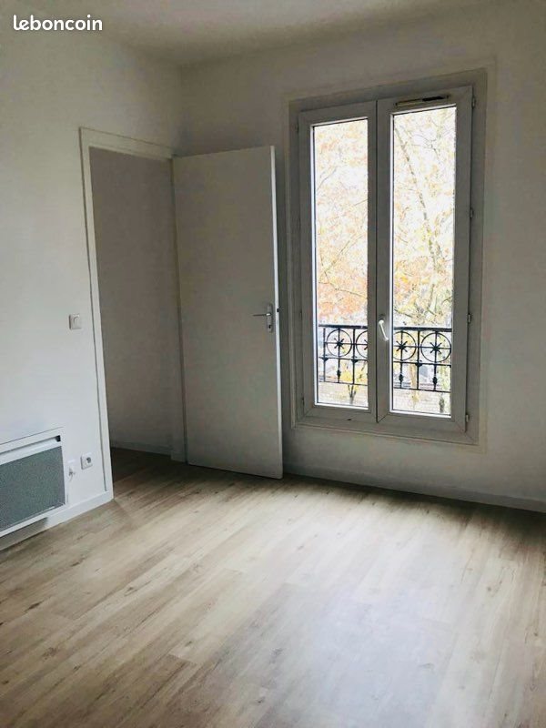 Appartement à louer, 28m², Clichy